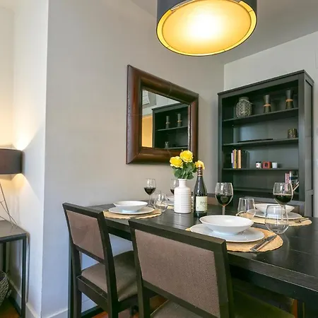 -malagasunapts- Citycentre Private Terrace